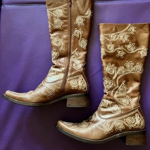 Women’s Western Style Boots